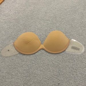 Strapless push-up Victoria’s Secret bra